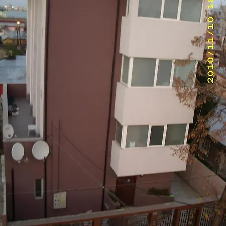 Laurentiu - Etaj.1 Apartmán *