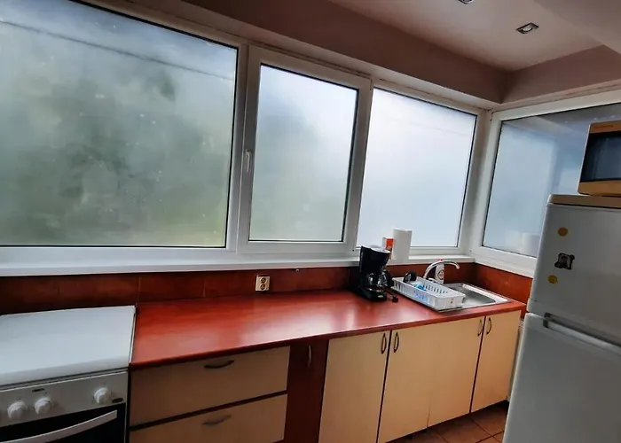 Laurentiu - Etaj.1 Bukarest