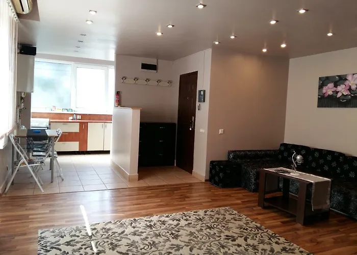 Laurentiu - Etaj.1 Apartamento Bucareste