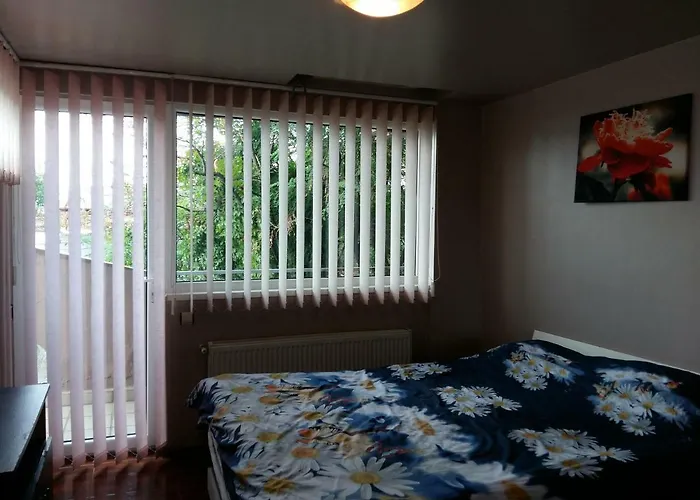 Laurentiu - Etaj.1 Apartamento Bucareste