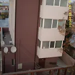 Laurentiu - Etaj.1 Appartamento *